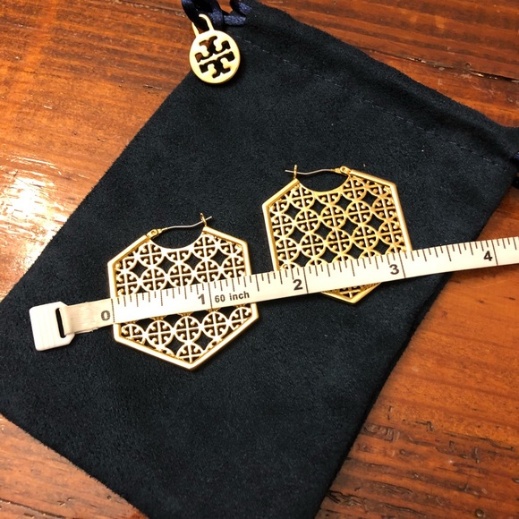 Tory Burch Gold Hexagon Perforated Hoop Earrings - Picture 7 of 8